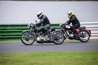 Vintage-motorcycle-club;eventdigitalimages;mallory-park;mallory-park-trackday-photographs;no-limits-trackdays;peter-wileman-photography;trackday-digital-images;trackday-photos;vmcc-festival-1000-bikes-photographs